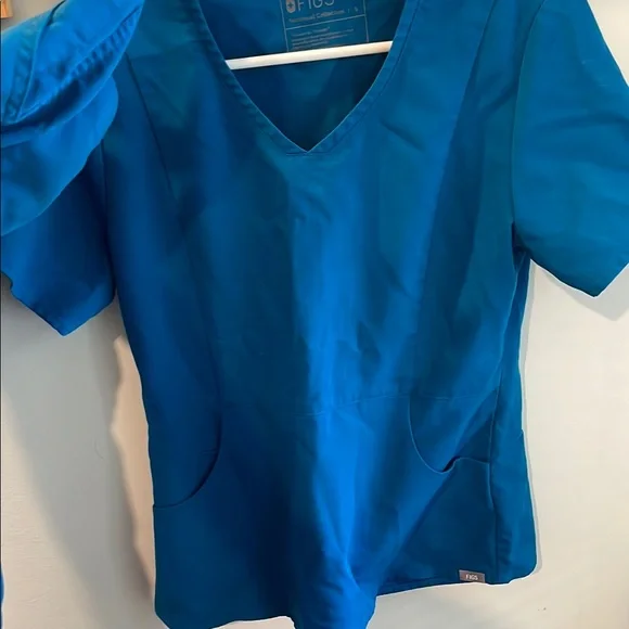 Figs Teal Scrub Set with Bright Orange Accents - Picture 5 of 6